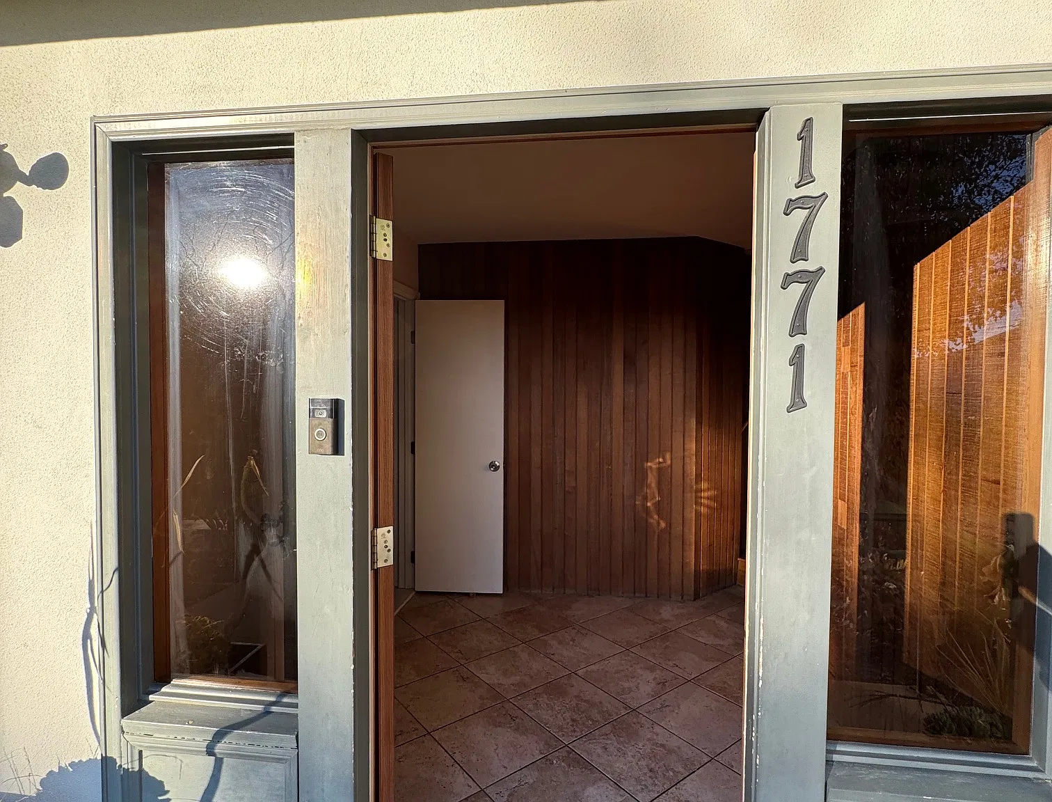 5 bed, 3499 sqft, $5,995 — Photo 3