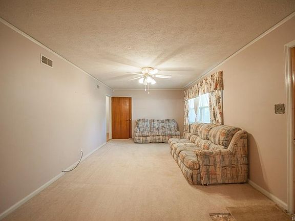 3rd image of 1228 Federal Dr