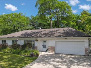 34775 Aurora Rd, Solon, OH 44139