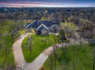 1700 Woodhill Rd, Edmond, OK 73025