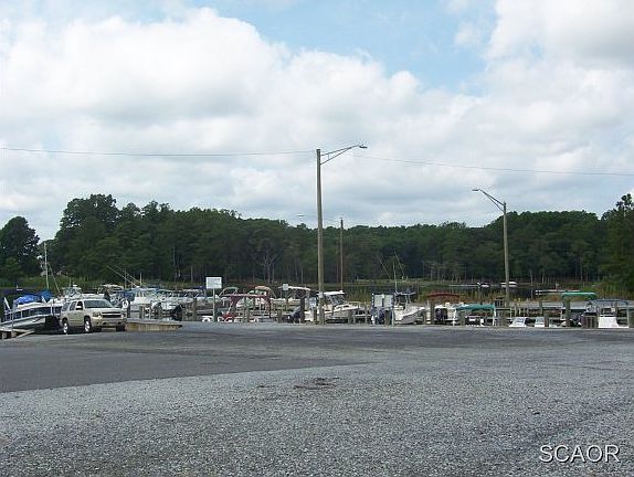 4th image of 23543 Marina Dr E