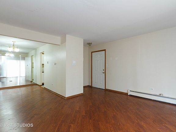 3rd image of 17975 Amherst Ct APT 203