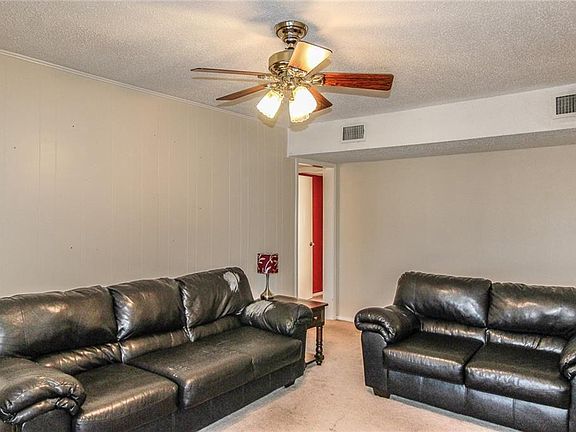 2nd image of 1813 E Lindsey St APT 2