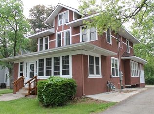 122 S Whiton St, Whitewater, WI 53190