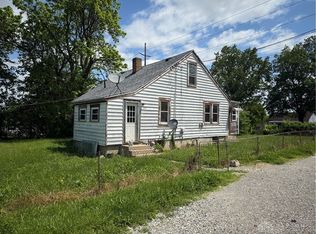 697 Olive Rd, Dayton, OH 45417