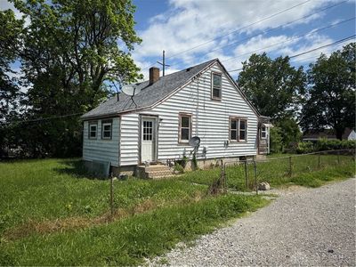 697 Olive Rd, Dayton, OH, 45417