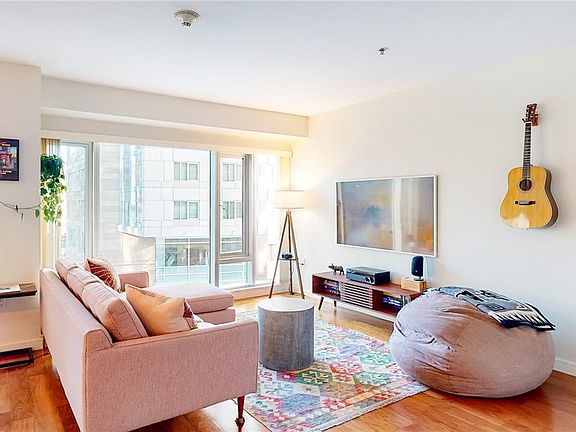 5th image of 200 Exchange St Unit 314