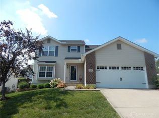 446 Thompson Dr, Fairborn, OH 45324