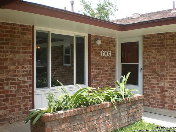 4th image of 603 Cobble Dr