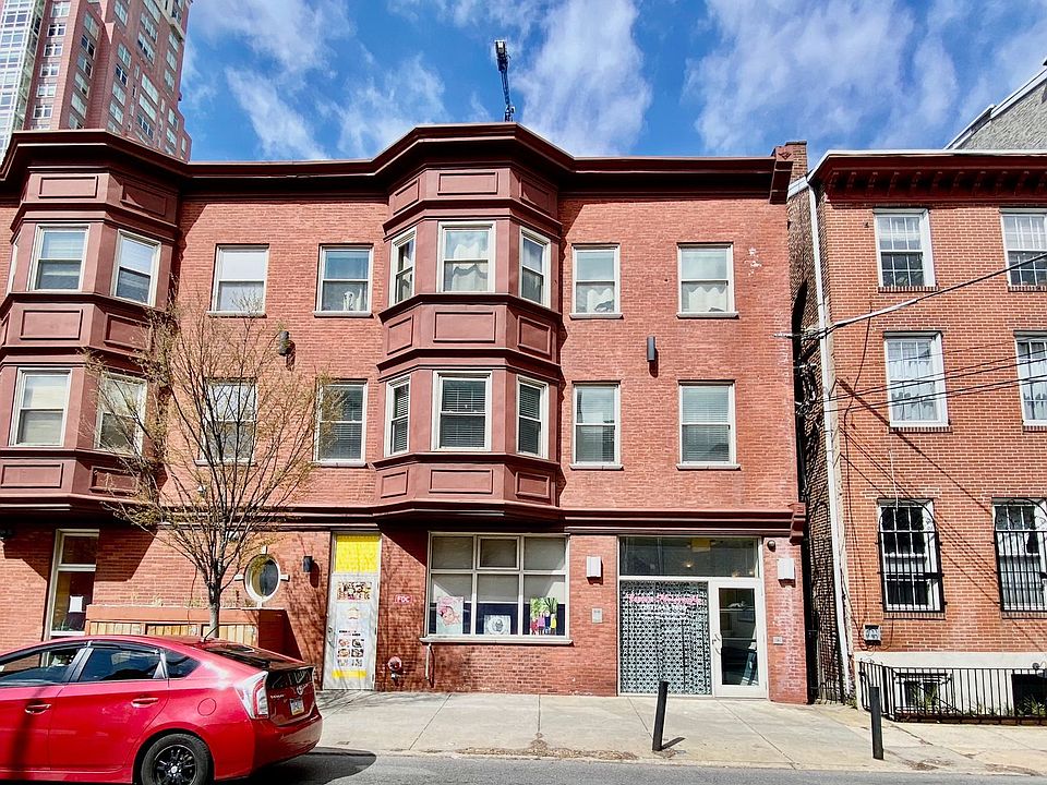 1st image of 425-427 S Broad St #1B-1BA-800SQFT