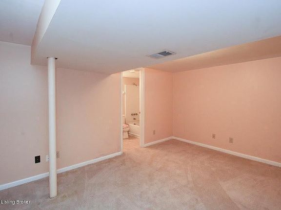 4th image of 3224 Eastside Dr