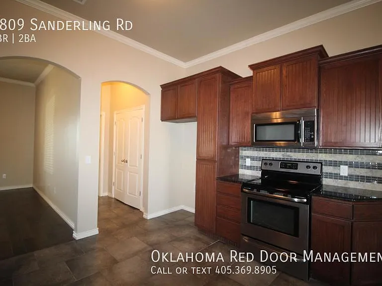 5809 Sanderling Rd — Photo 15
