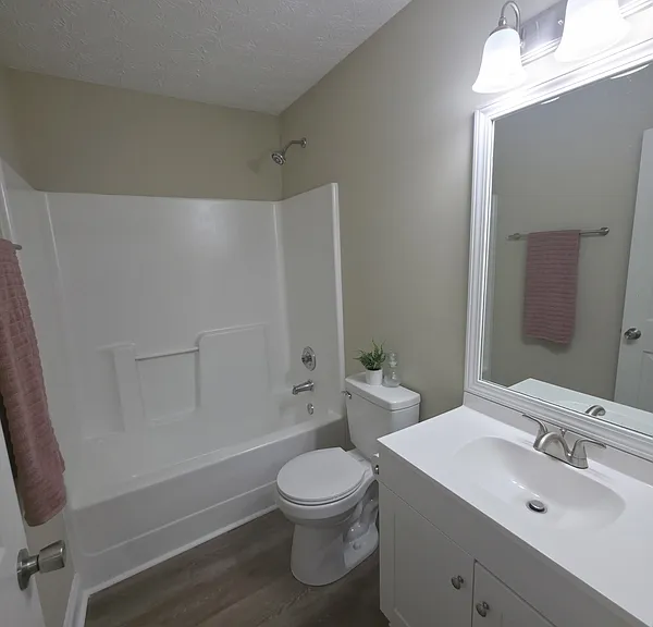 155 Westchester Cir #1 — Photo 11