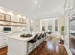 57 Monmouth St #A, Brookline, MA 02446