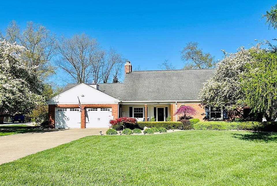 1st image of 54 Edgewood Dr