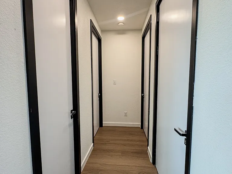 180 Zion Rd — Photo 17