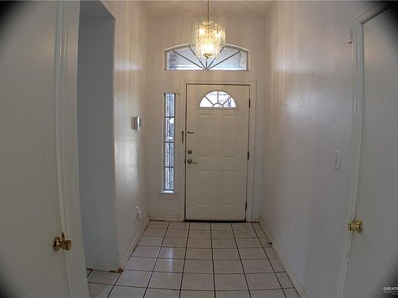 2nd image of 5025 Walnut St