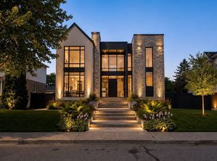 9419 145th St NW, Edmonton, AB T5R 0V3