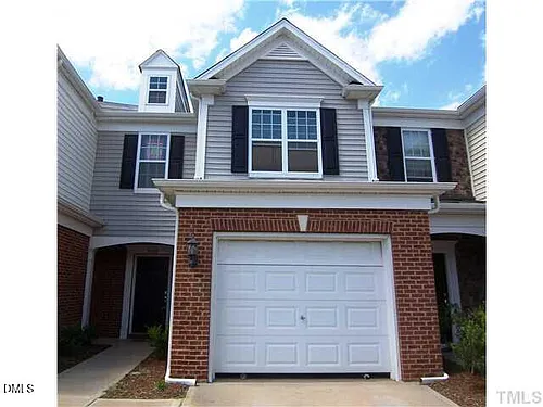 8323 Pilots View Dr Photo 1