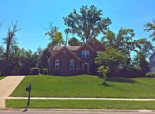 1545 Pointe Dr, Milford, OH 45150
