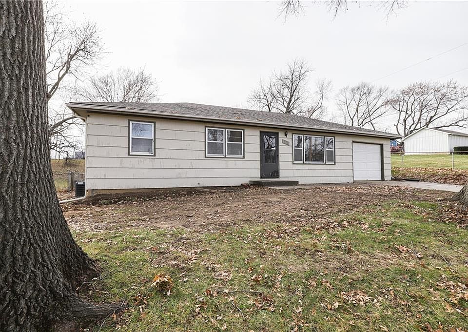 8533 Troup Ave, Kansas City, KS 66112 Zillow