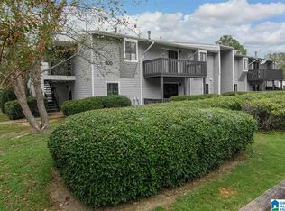 901 Woodland Vlg UNIT 901, Birmingham, AL 35216
