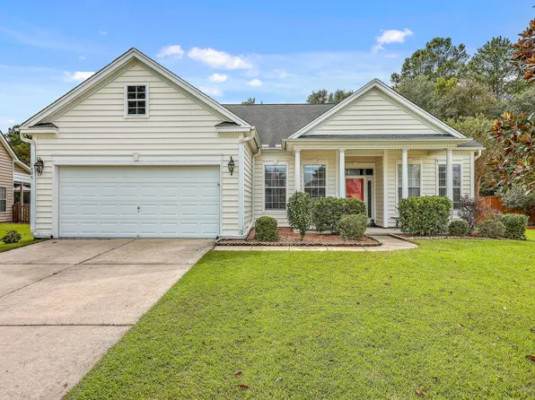 1405 Coopers Hawk Dr, Hanahan, SC 29410