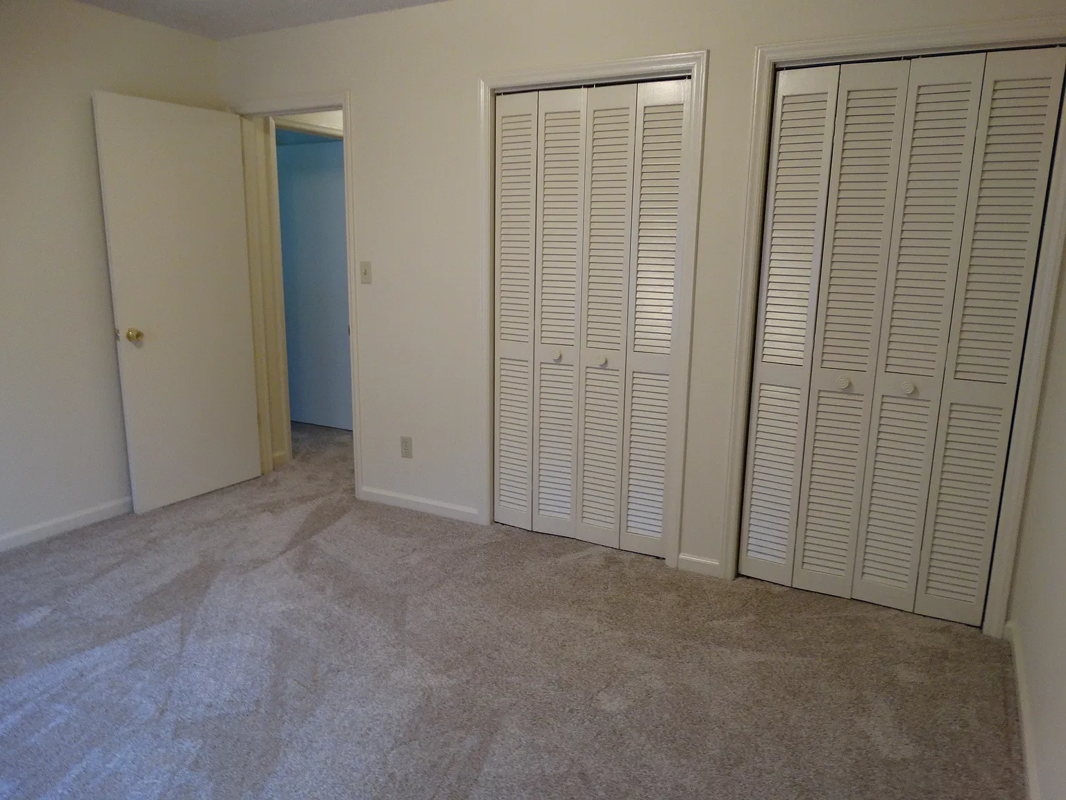 2 bed, 800 sqft, $1,000 — Photo 4
