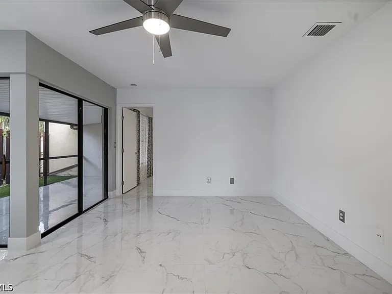 1212 SE 6th Ter #83 — Photo 10