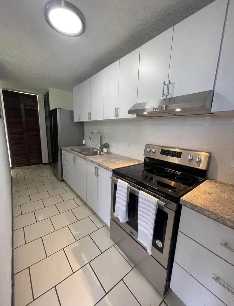 Building Photo - 177 Carr | Cond The Fls #K6