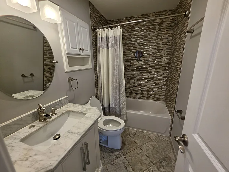 218 Colt Dr — Photo 9