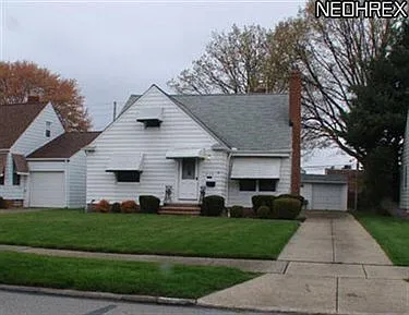 5163 Case Ave photo 1