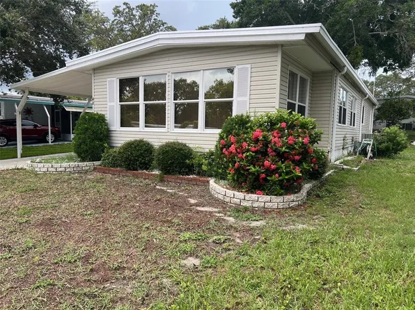 48 Palm Forest Dr, Largo, FL 33770