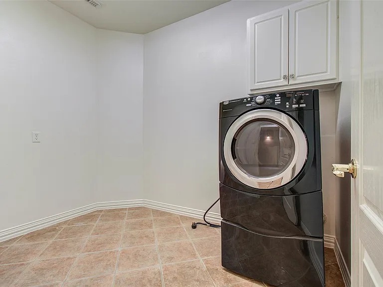 7814 Heron Lakes Dr — Photo 37