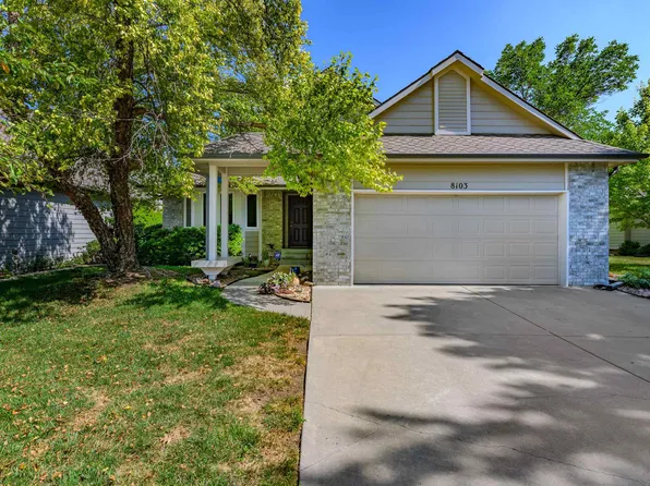 8103 E Windwood Cir, Wichita, KS 67226