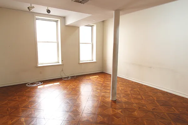 Rented by New York is Home | media 16