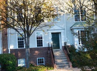 1510 Northern Neck Dr APT 101, Vienna, VA 22182