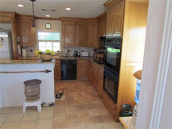 5th image of 4344 County Road 463
