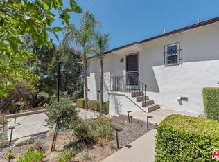 2005 N Alvarado St, Los Angeles, CA 90039