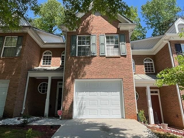 1st image of 6111 Brookechase Ln