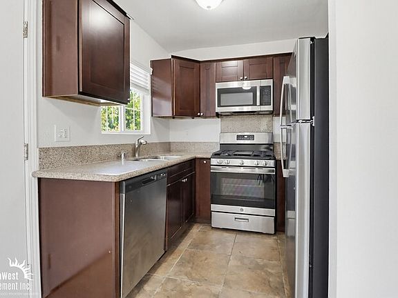 4th image of 4157 Franklin Ave #A