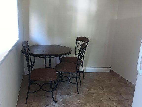 4th image of 71 Seguine Pl Floor 2