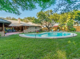 204 Sheffield, Castle Hills, TX 78213