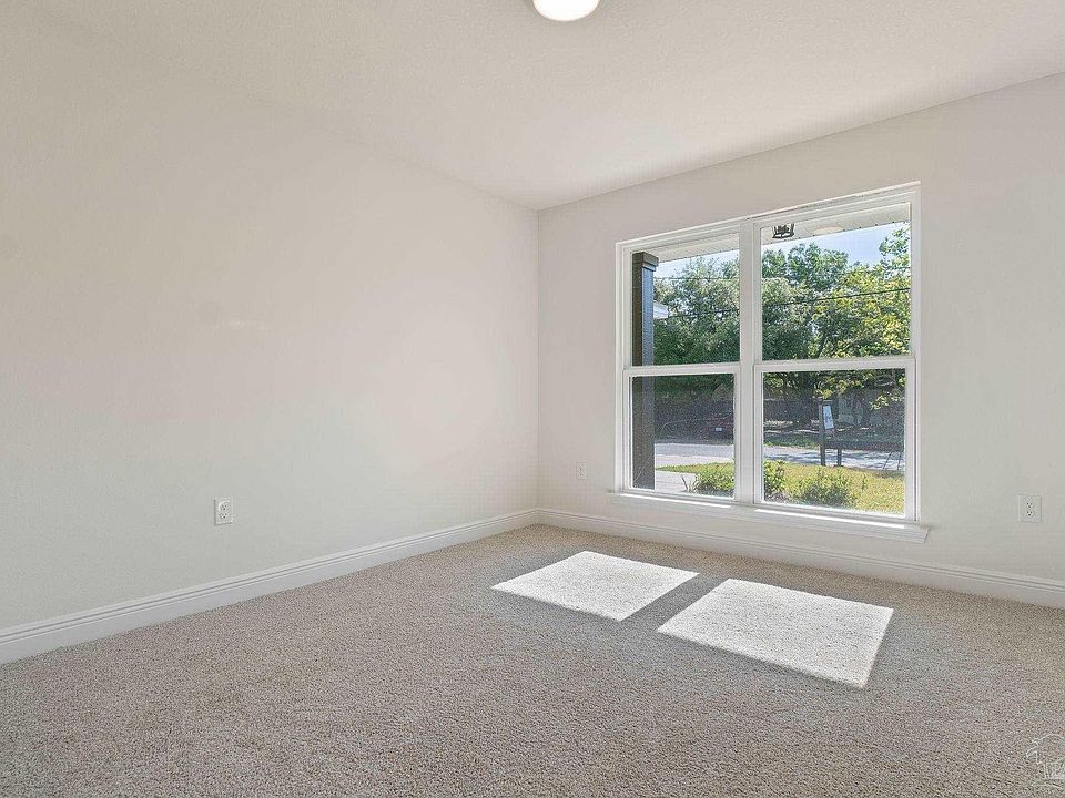 4750 W Lynn Rd, Milton, FL 32583 | Zillow