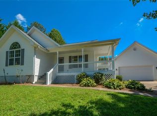 44 Horserange Vista Ct, Cleveland, GA 30528