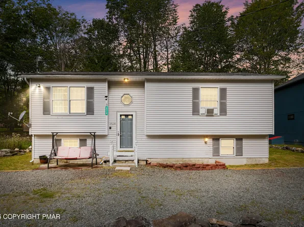 6210 Park Pl, Tobyhanna, PA 18466