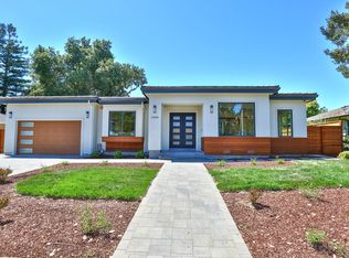 21868 Oakview Ln, Cupertino, CA 95014