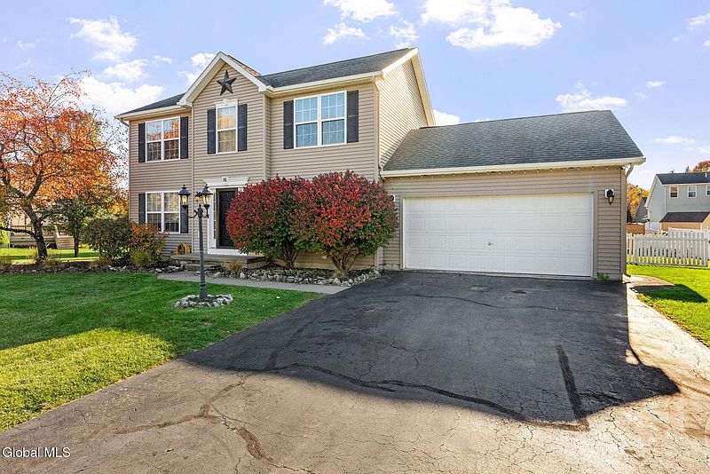 3rd image of 16 Peach Tree Lane