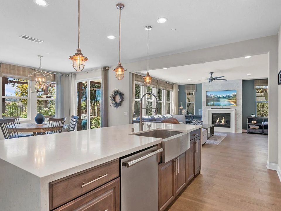 2nd image of 35788 Bay Morgan Ln
