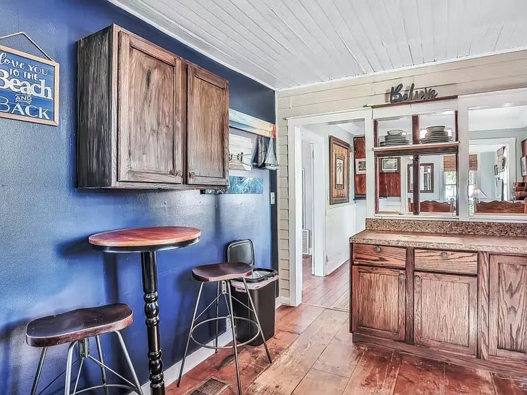 39 San Marco Ave — Photo 5